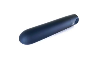 Eos – an extremely powerful small bullet vibrator with a warming feature - Black